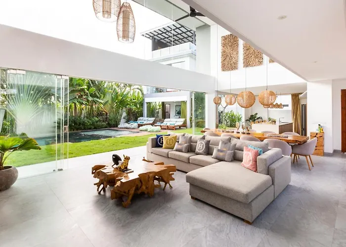 The Jendela House *